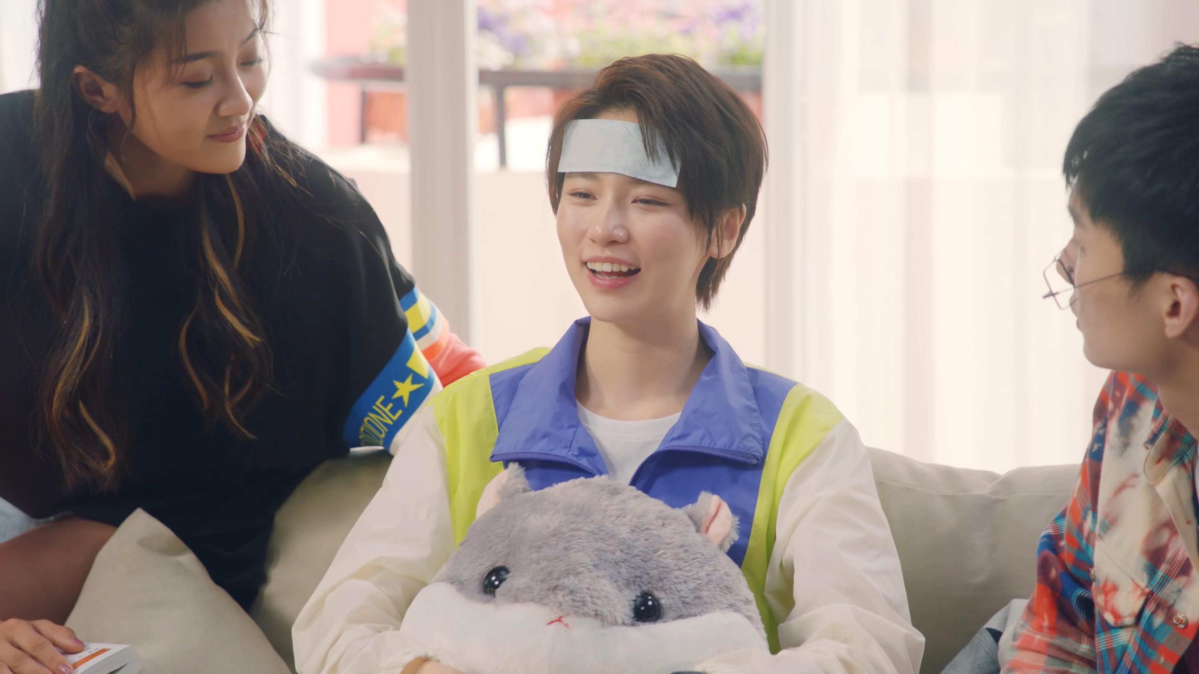 爱游戏平台-国际热身赛国足战平 球迷期待新战术，国足热身赛时间安排