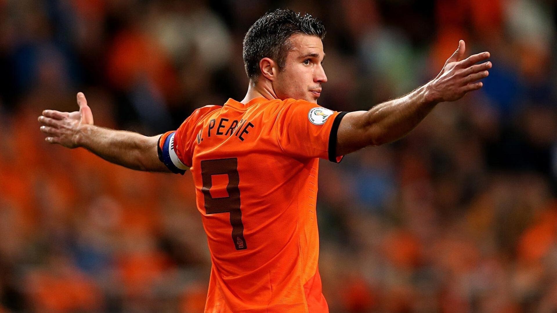 爱游戏综合娱乐-瑞士队门将穆斯莱拉在巴黎奥运会上展现出高水平的扑救能力，瑞典穆拉